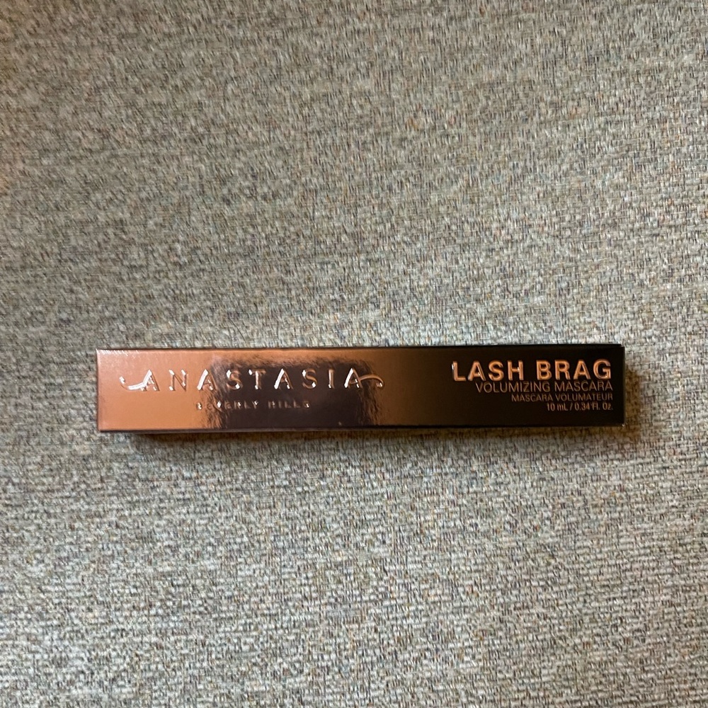 Anastasia Lash Brag Volumizing Mascara in Black NWT